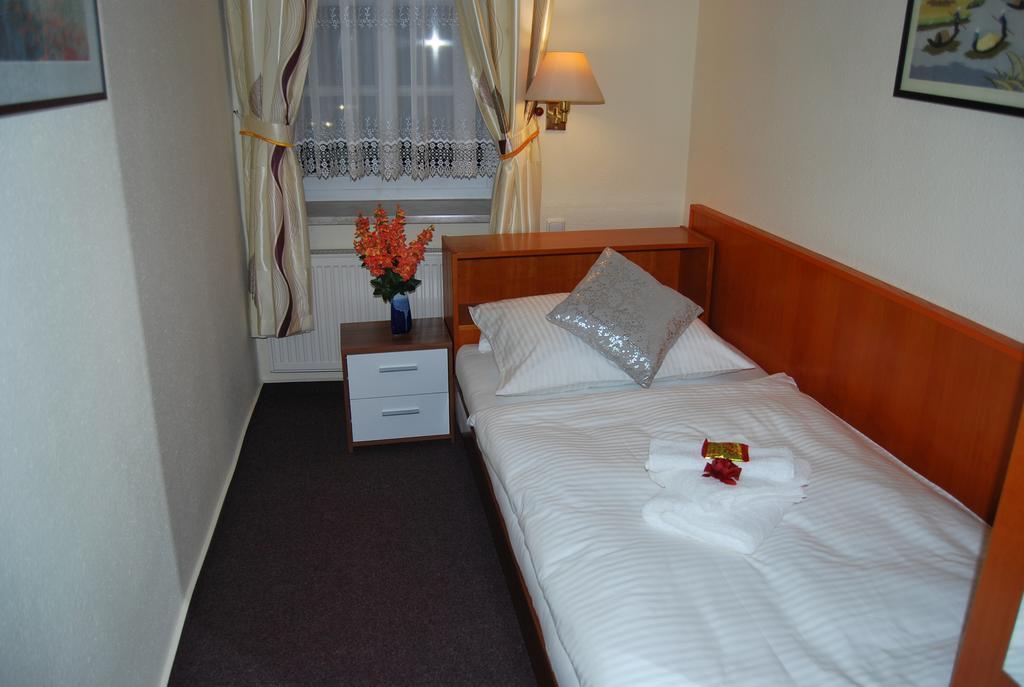 Asia Oase Hotel Arendsee  Bagian luar foto
